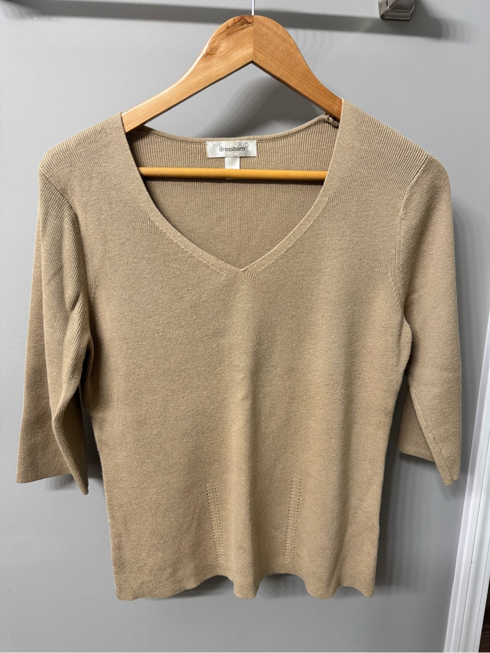 dressbarn Tan V-Neck Lightweight Knit Sweater